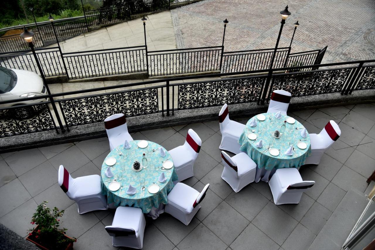 The Orchid Shimla Hotell Exteriör bild